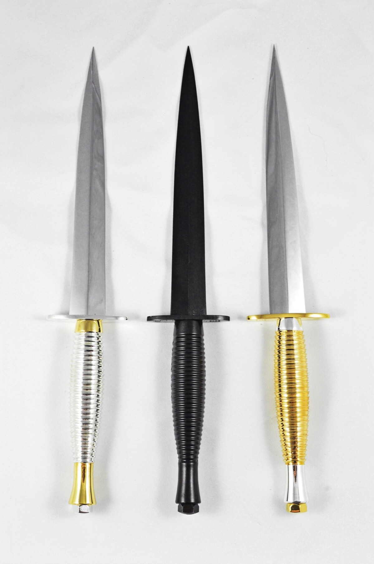 2025 Fairbairn Sykes Type 3 LIMITED COLLECTORS EDITION Silver & Gold Plated Commando Knife Made in Sheffield England - Image 8