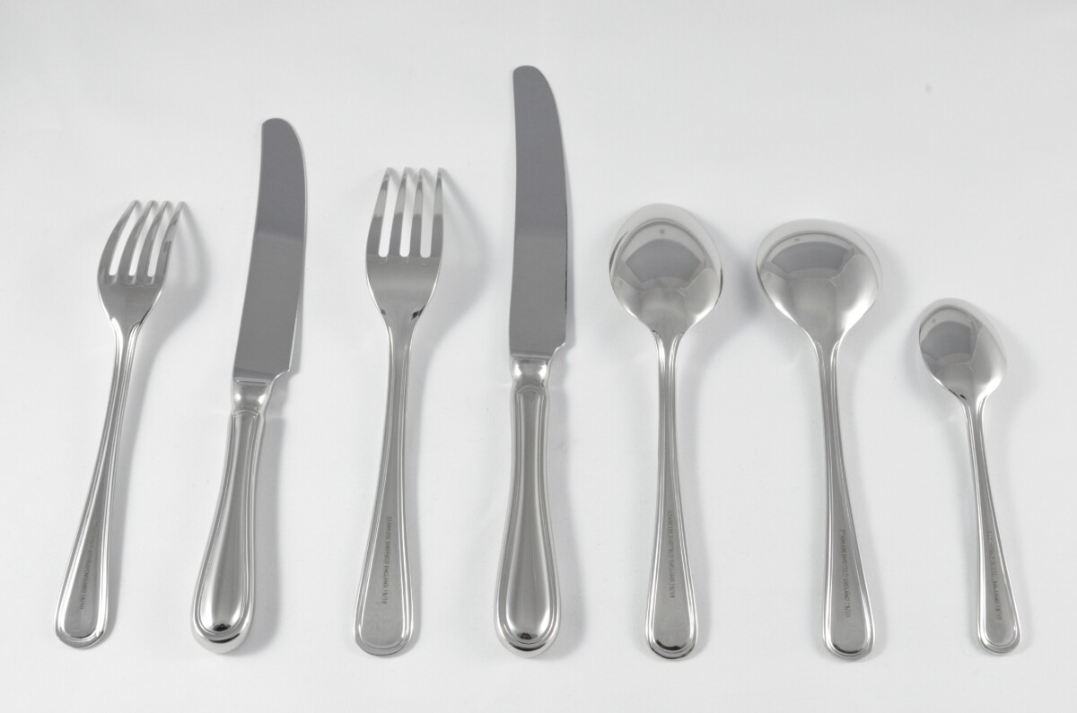 New Old English Thread Pattern 7 Piece place Setting Made in Sheffield England Stainless Steel Cutlery - Image 2