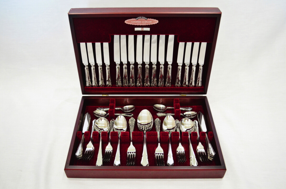 Modern Dubarry Pattern Cooper Ludlam Ltd Sheffield Made Canteen of Cutlery - Stainless Steel - 81 Pieces