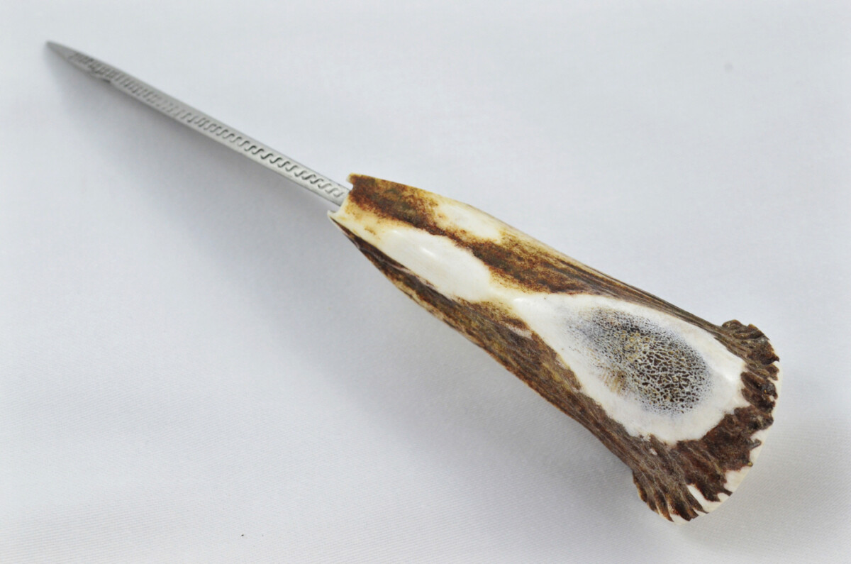 A Fantastic Genuine Hand Engraved Carbon Steel Stag Horn Full Crown Antler Handle Sgian Dubh Sheffield England - Image 9