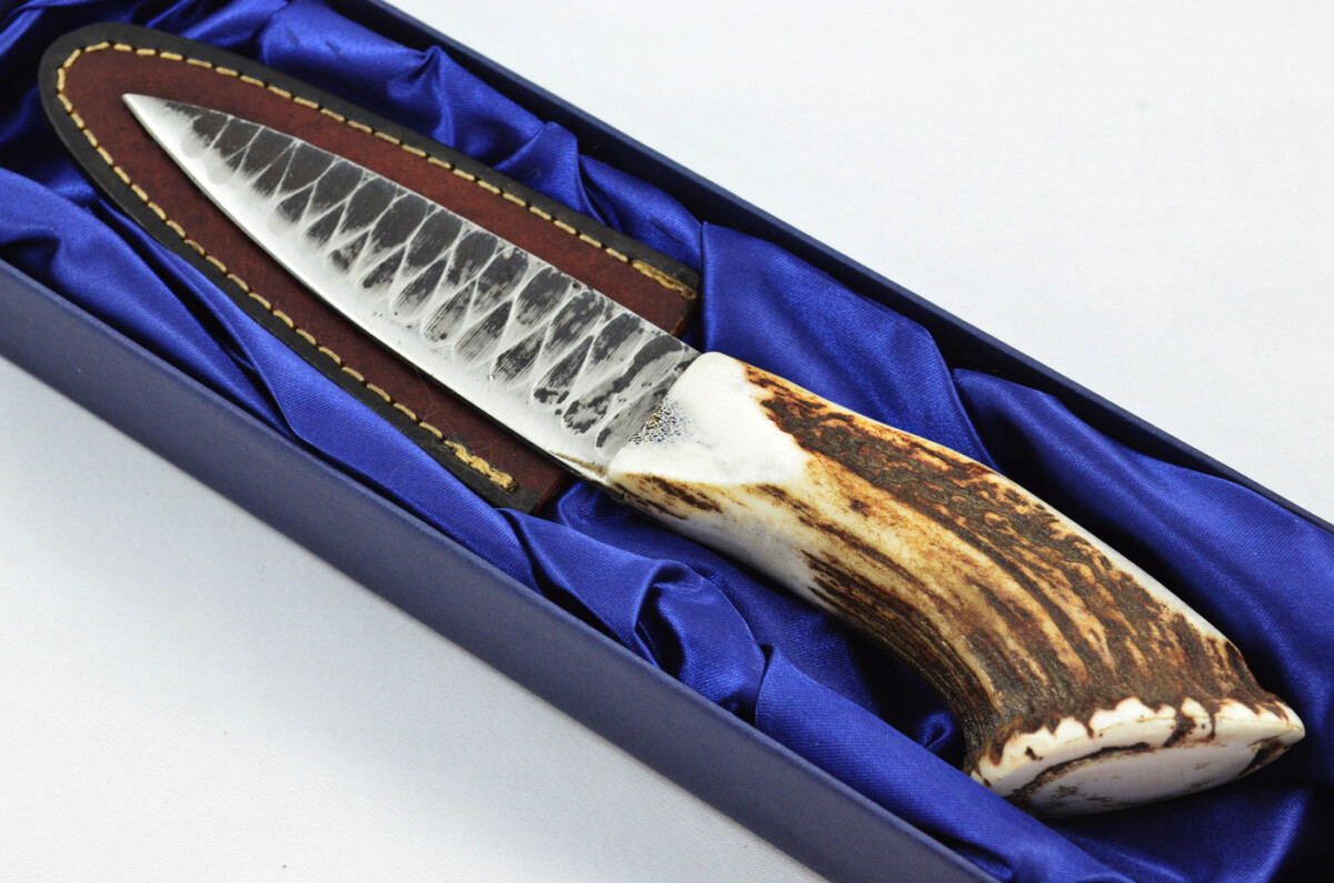 A Fantastic Genuine Hand Forged Carbon Steel Stag Horn Antler Handle Sgian Dubh Sheffield England - Image 2