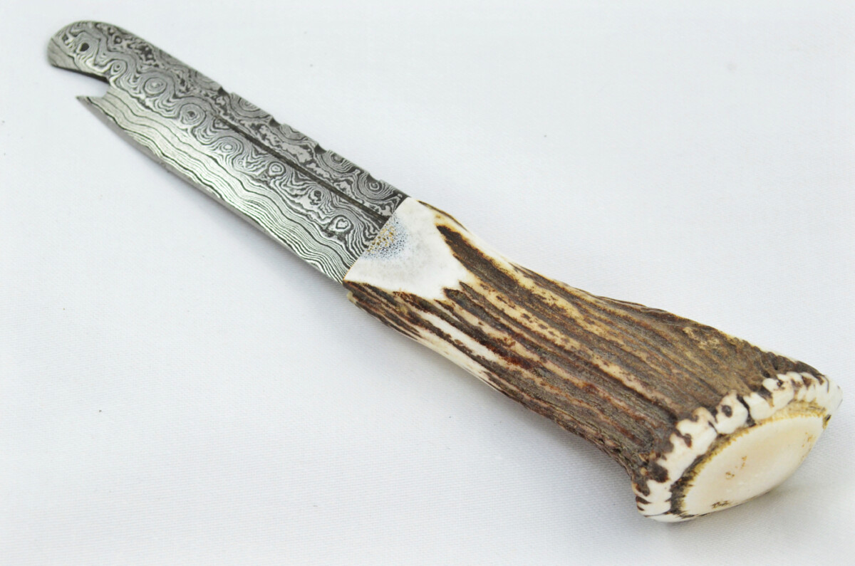 A Fantastic Handmade Genuine Stag Horn Full Crown Handle Damascus Steel Sgian Dubh Sgian Bru Made in Sheffield England - Image 3