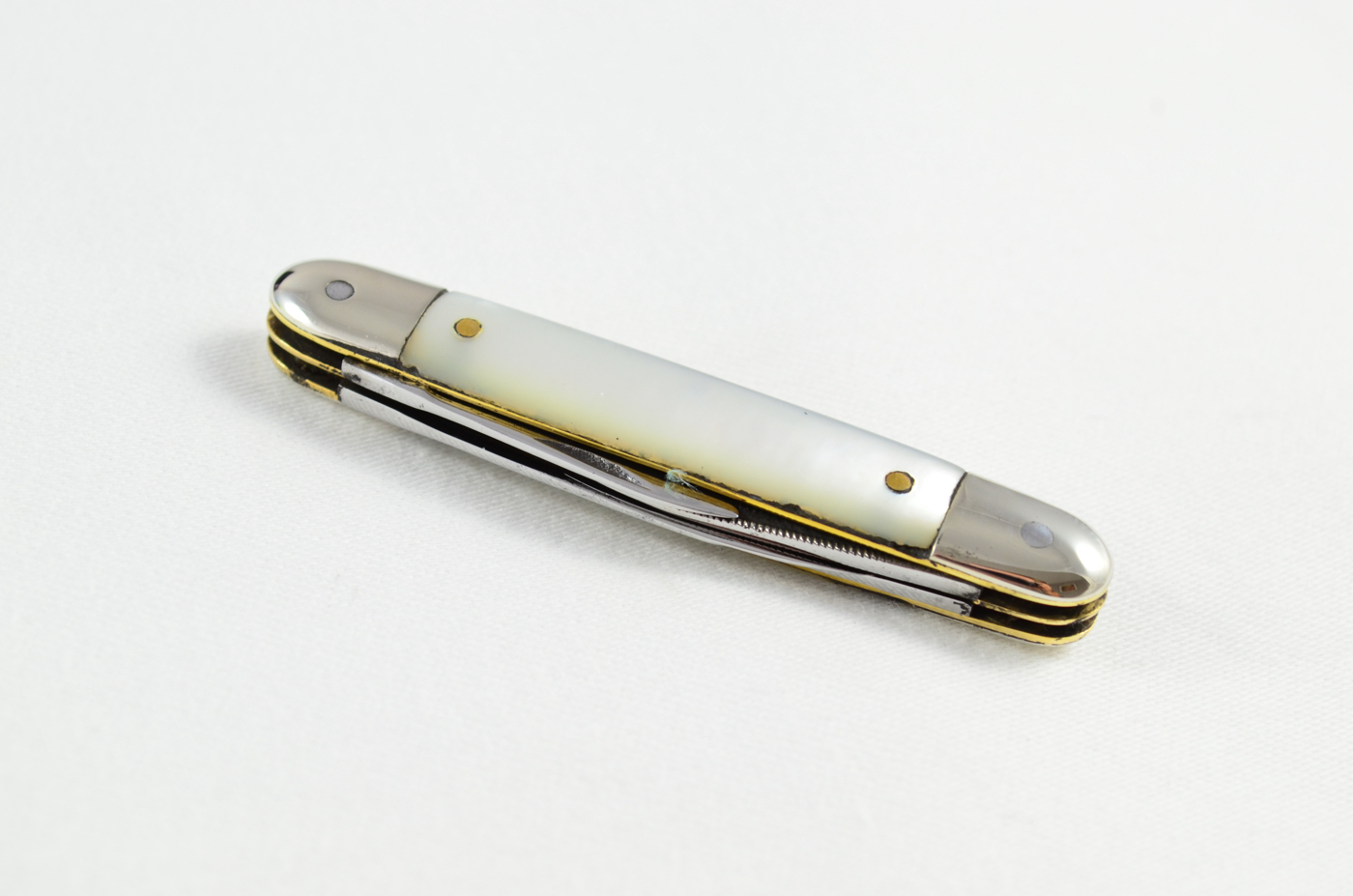 Antique 4 Bladed Sheffield Mother Of Pearl Handled Pen Knife - Image 5