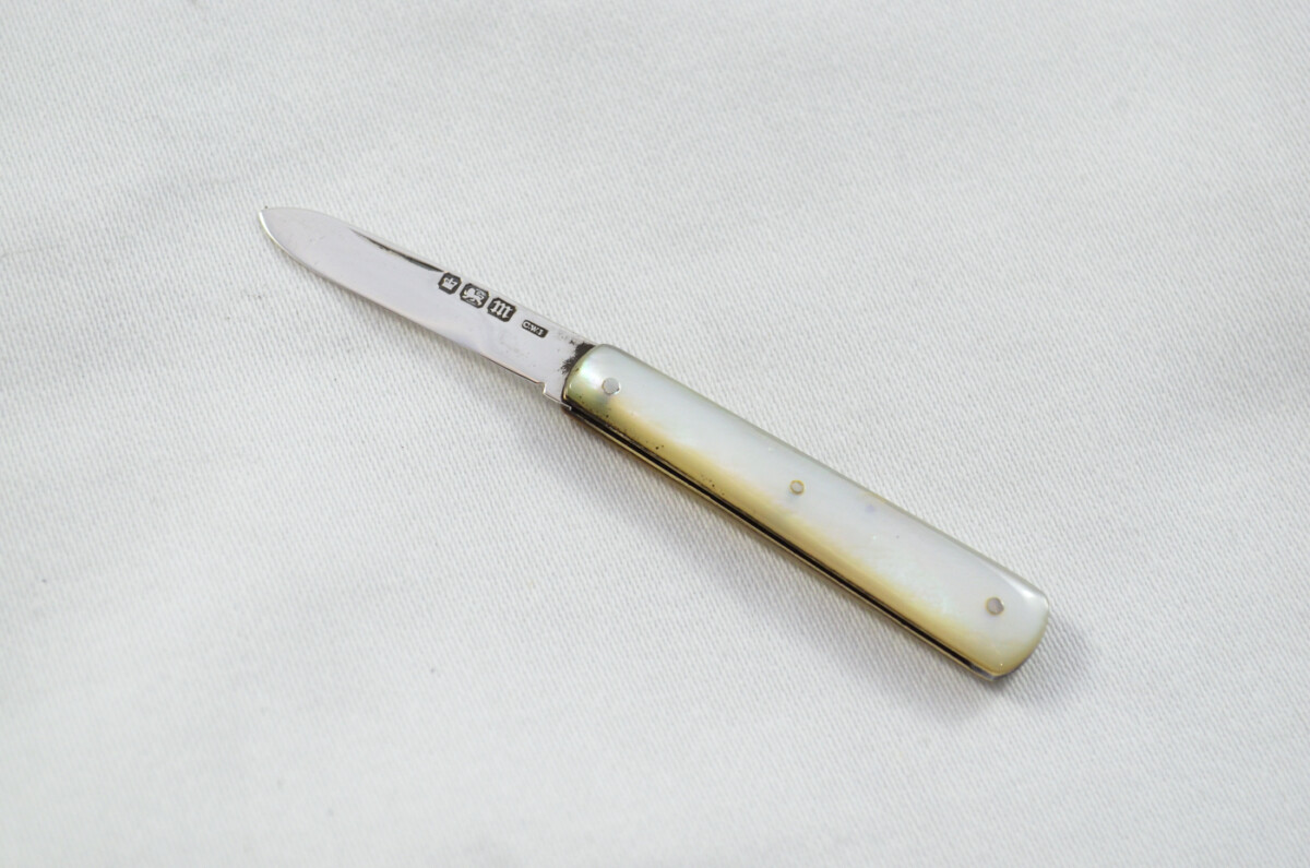 Sheffield Charles Fletcher Solid Silver Bladed Mother Of Pearl Scaled Pen/Fruit Knife 1904 - Image 2