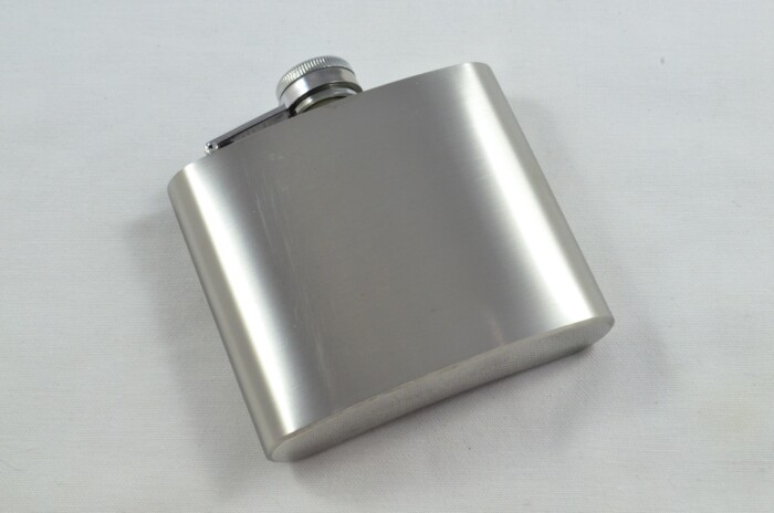 Handmade Stainless Steel Classic Hip Flask 5 oz With Funnel - Image 2