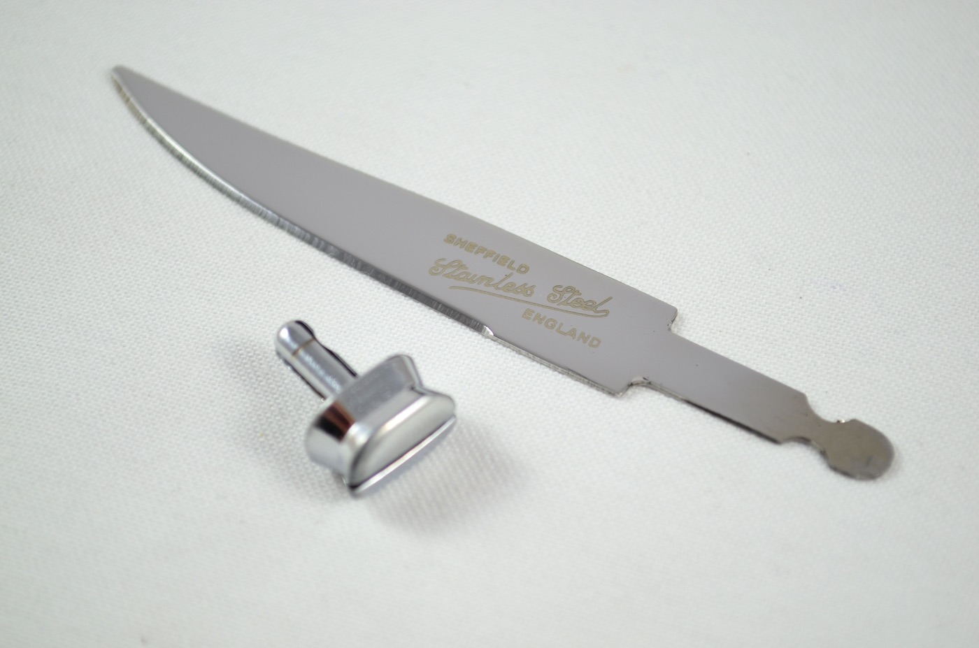 Stamped Sheffield Made Stainless Steel Small Fruit Knife Blade with Bolster - Image 3