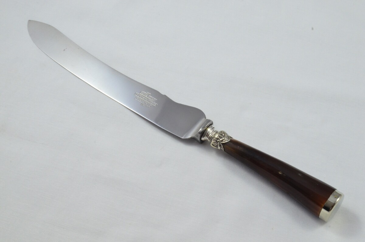 George Wood Sheffield Handmade 3 Piece Water Buffalo Horn Silver Plated Cap & Ferrule Carving Set c.1920 - Image 3