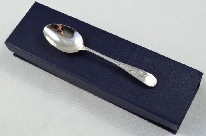 Glasgow Solid Silver Antique Christening Spoon - Irish Bright Cut - Made in 1898 - Presentation Case