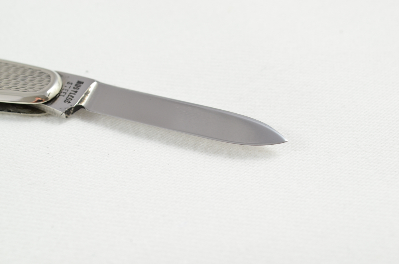 A HB&H Engine Turned Nickel Pocket Pen Knife Sheffield 1920 - Image 4