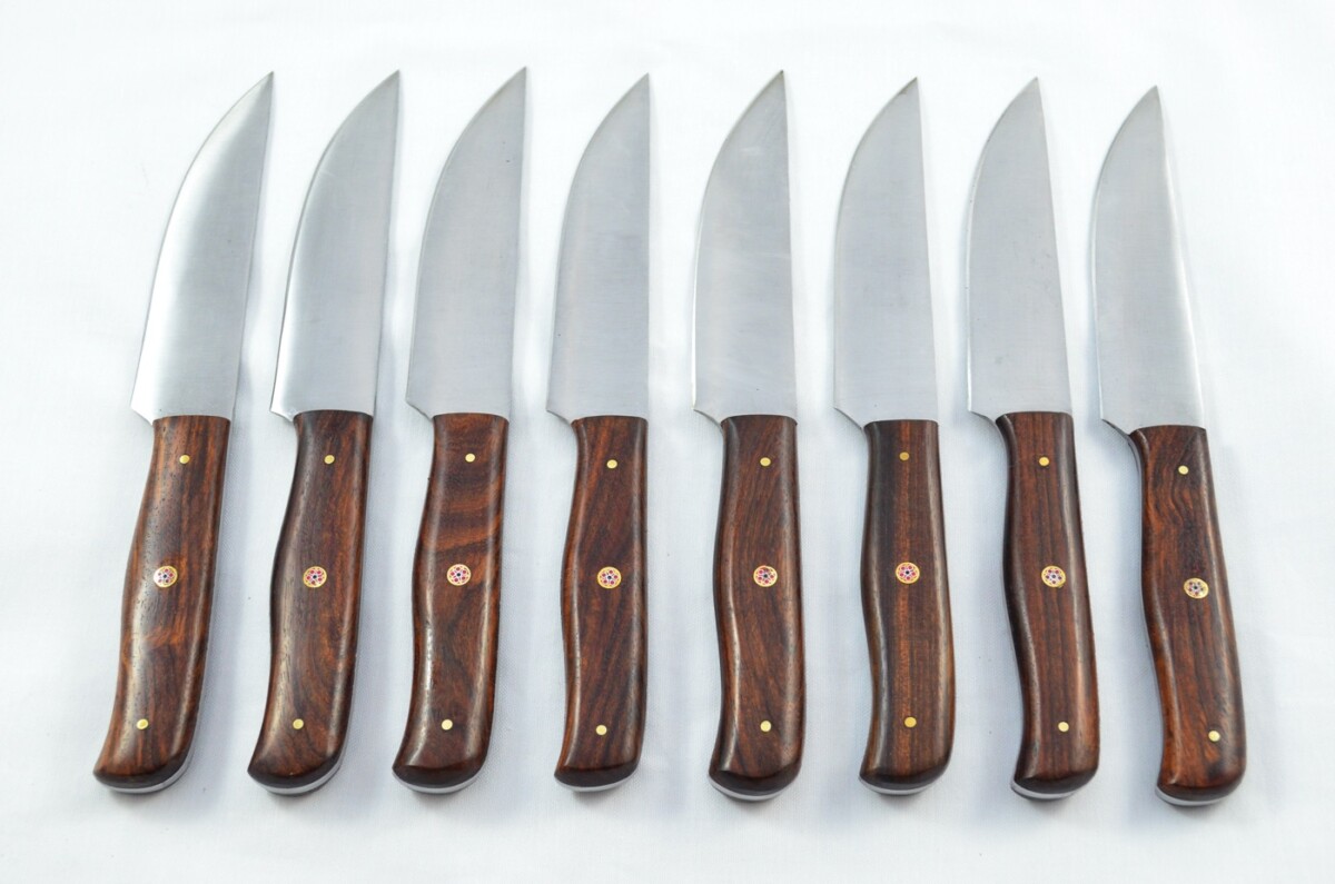 Eight 8 Huge Genuine Rosewood Handle Carbon Steel Steak Knives Made In Sheffield England