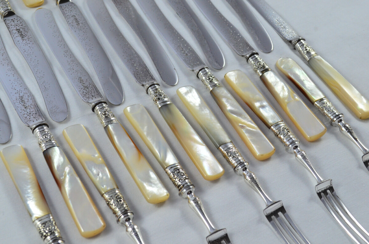 Allen & Darwin Set Of 12 & 12 Mother Of Pearl Handled Fruit Knives and Forks - Image 3
