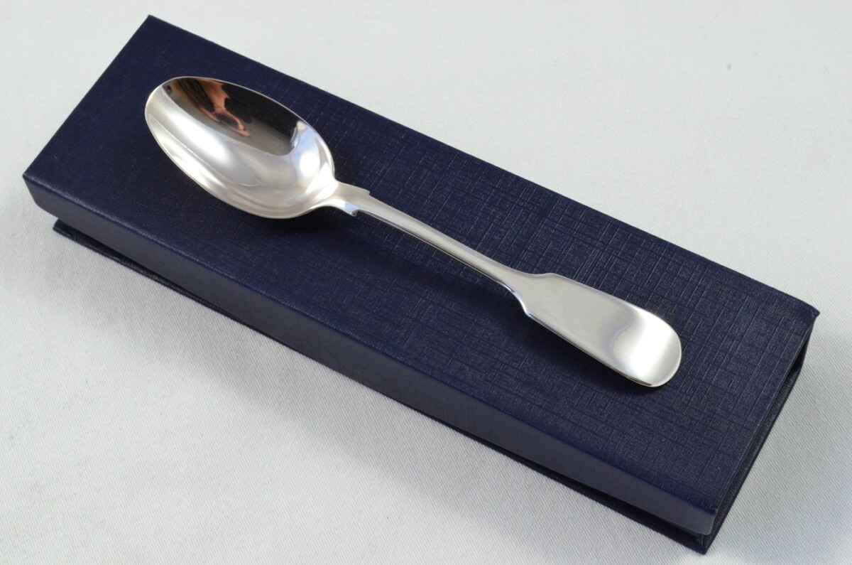 Superb Sheffield Solid Silver Antique Christening Spoon - Old English Fiddle Pattern - Made in 1898 - Presentation Case