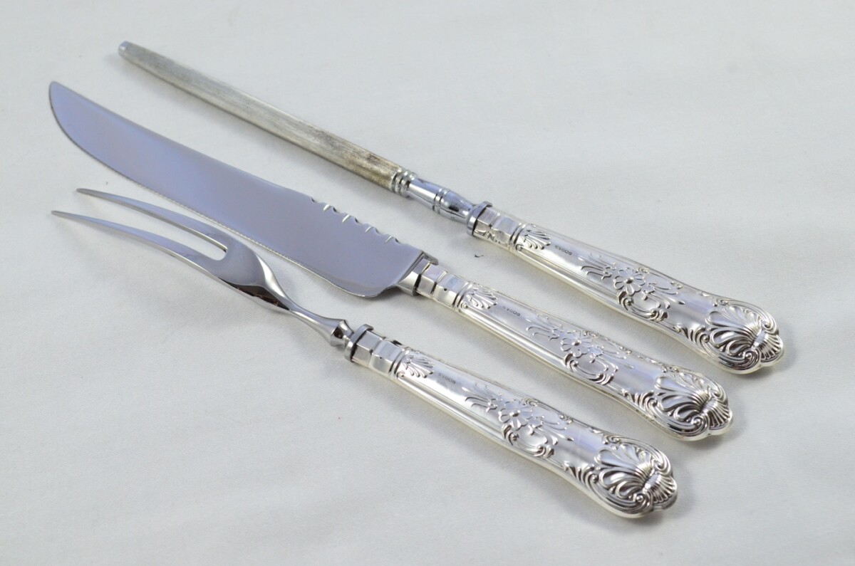 Fantastic Beatson Drake Sterling Silver Handle 3 Piece Carving Set Boxed Queens Pattern Made In Sheffield 1996 - Image 2