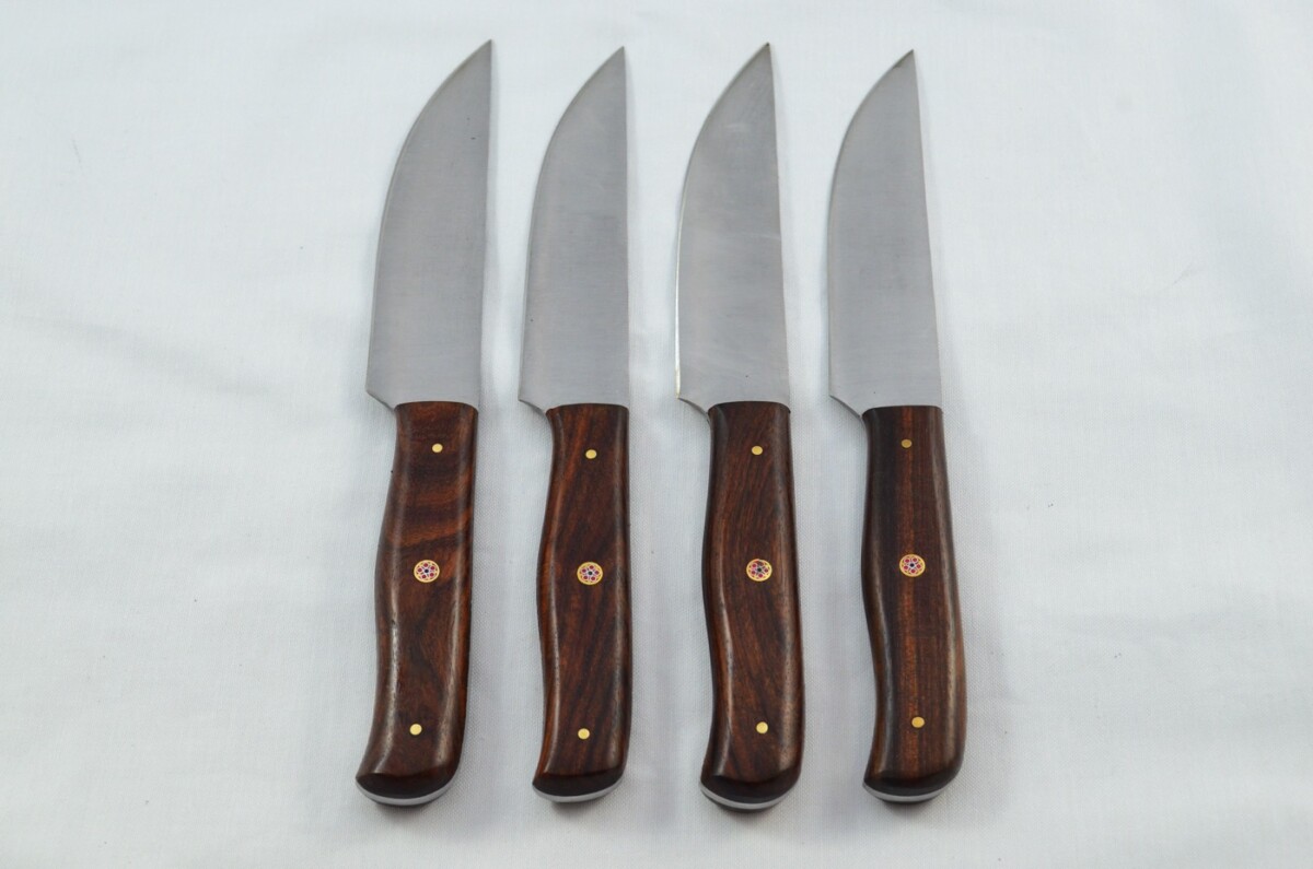 Four 4 Huge Genuine Rosewood Handle Carbon Steel Steak Knives Made In Sheffield England