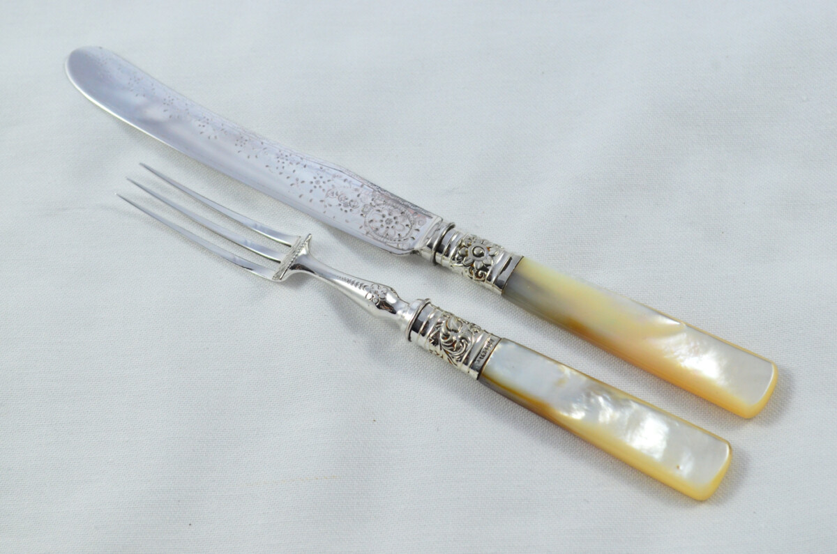 Allen & Darwin Set Of 12 & 12 Mother Of Pearl Handled Fruit Knives and Forks - Image 7