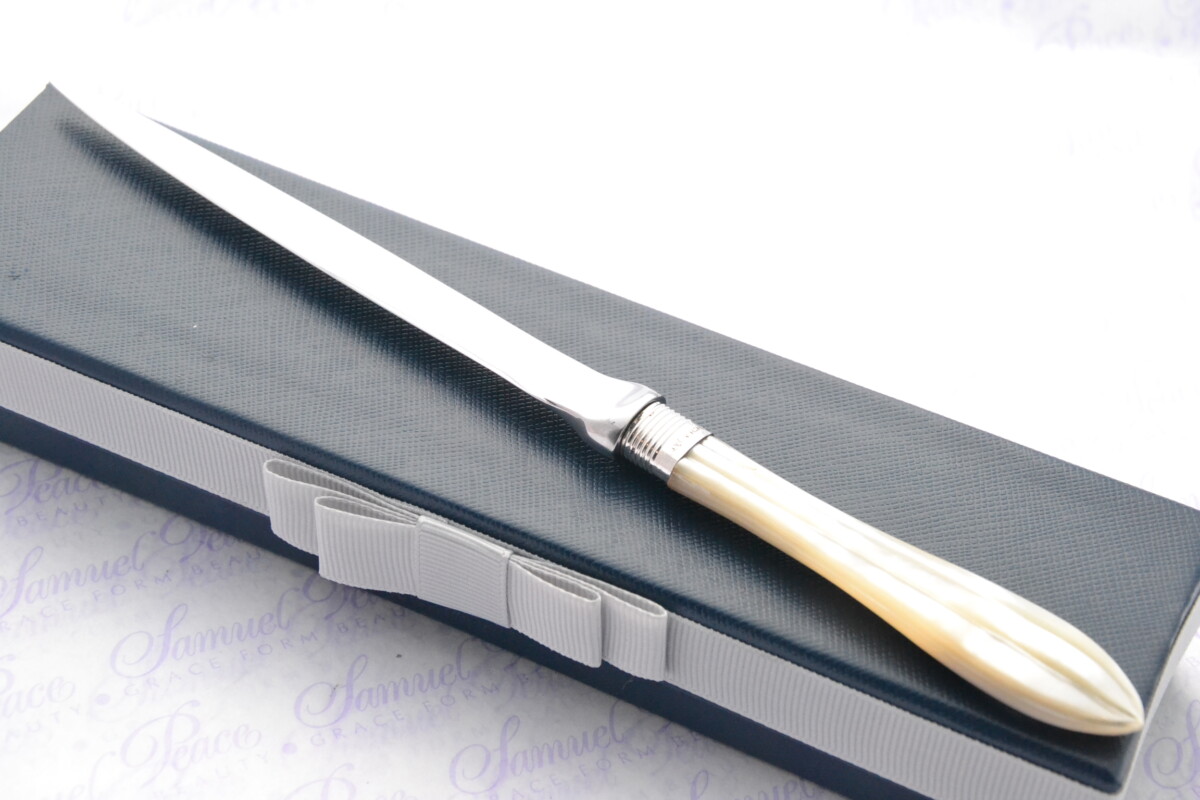 John Yates Pristine Mother of Pearl Sterling Silver Ferruled Letter Opener Sheffield 1918 Cased