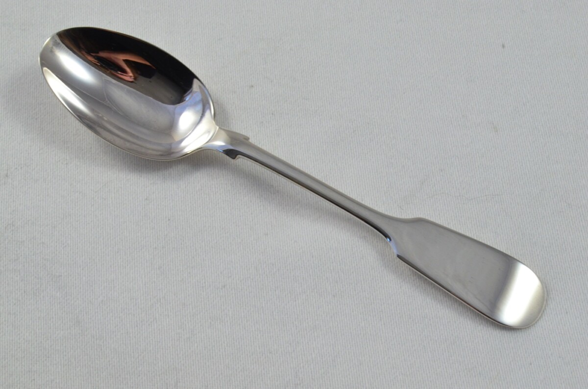 Sheffield Solid Silver Antique Christening Spoon - Old English Fiddle Pattern - Made in 1898 - Presentation Case - Image 4