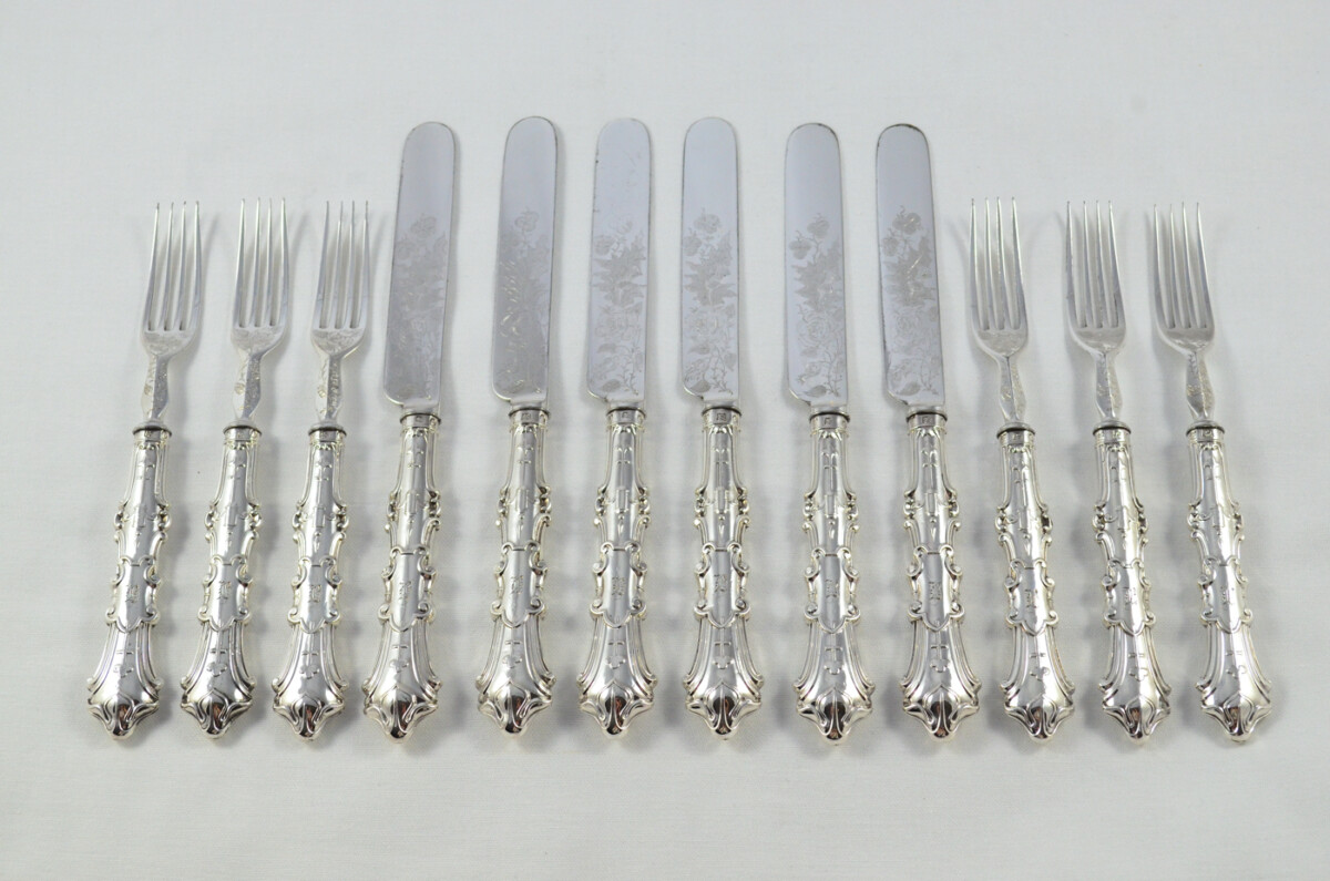RARE Private Pattern 18 Pairs of Sterling Silver Knives & Forks Joseph Rodgers 1840 - Image 3