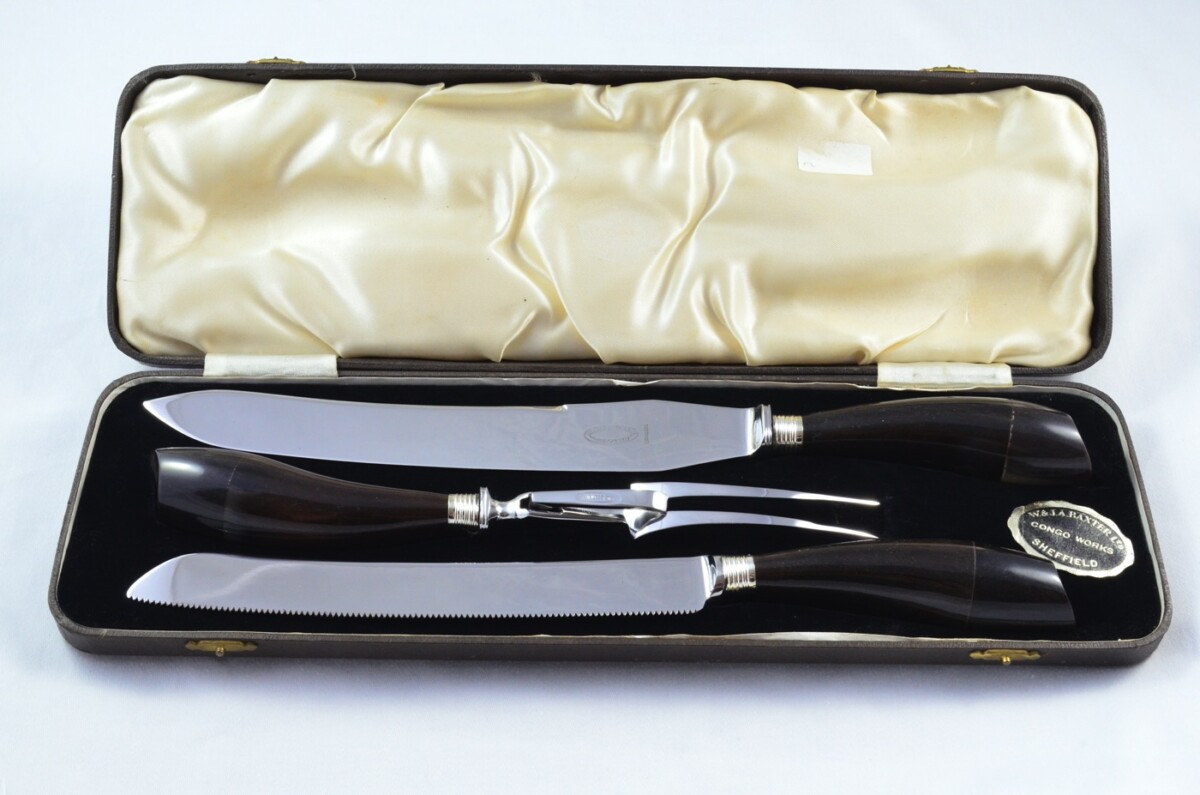 J.A Baxter RARE Sheffield Handmade 3 Piece Water Buffalo Horn Handled Carving Set & Bread Knife c.1950
