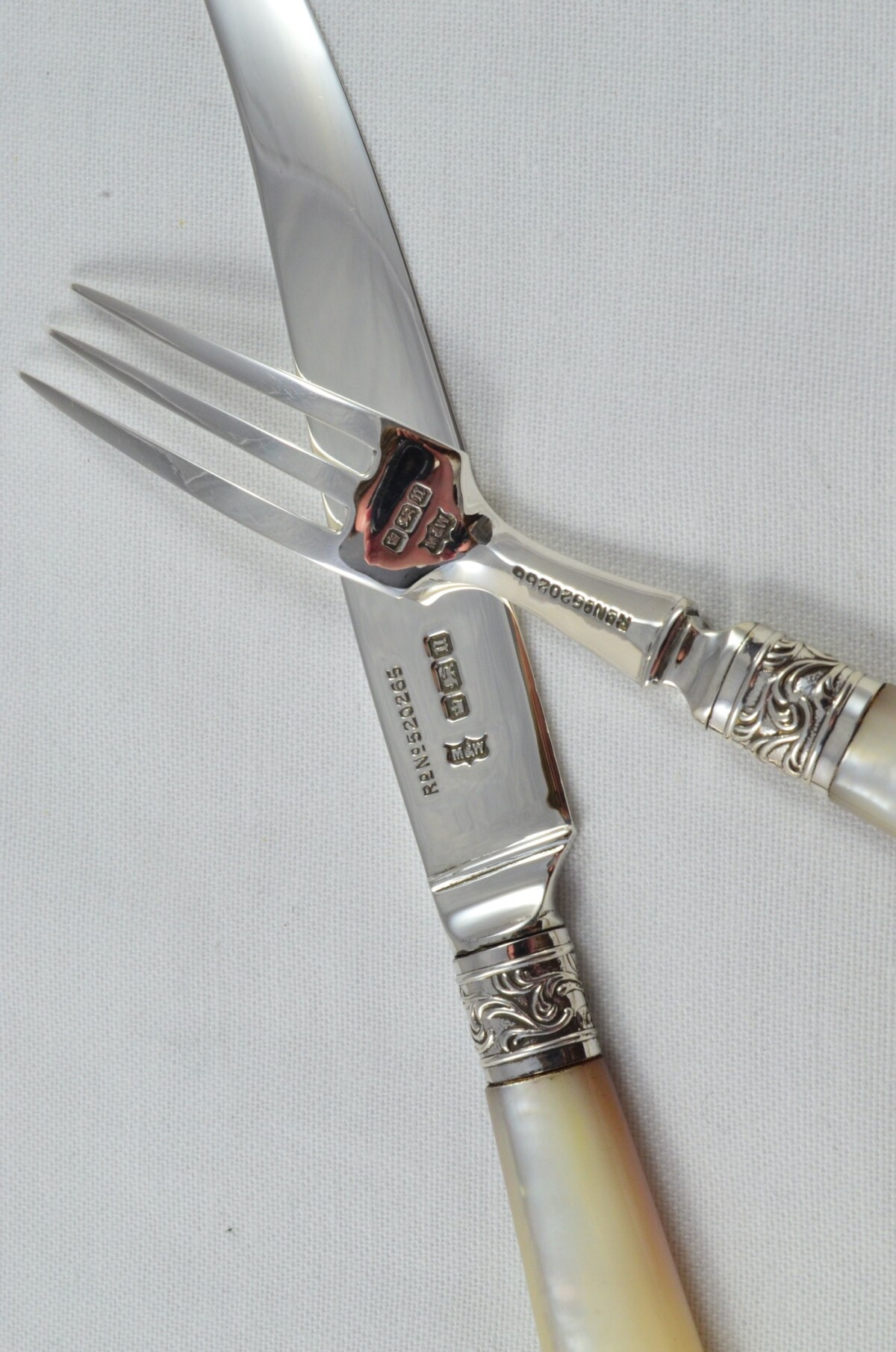 Mappin & Webb Set of 4 Solid Silver Knives & Forks with Mother Of Pearl Handles 1912 - Image 5