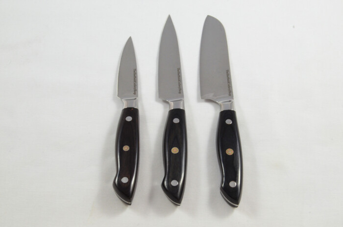 A Basic 3-Piece Black-Handled Premium Kitchen Knife Set – Ergonomic Handle, Made in Sheffield