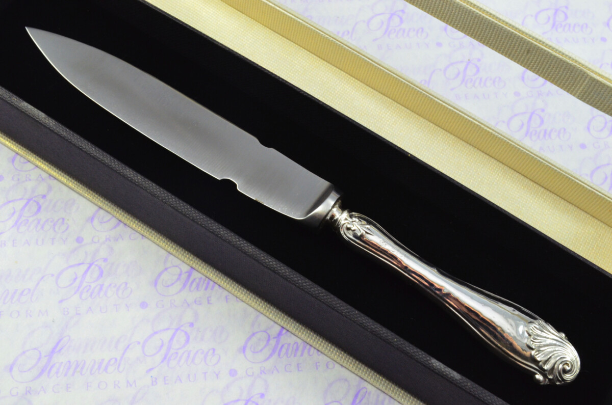 Cooper Brothers Sheffield Sterling Silver Handled Letter Opener Ornate Shell Pattern 1908 Cased - Image 2
