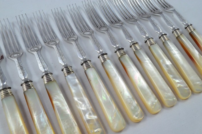 12 Knives & 12 Forks Hand Engraved Beautiful featuring Mother Of Pearl Handles c.1860 - Image 4