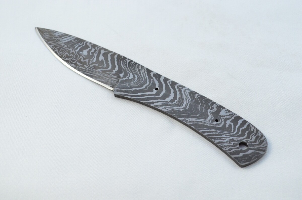 Knife Making Kit! Damascus Steel Hunting/Bushcraft/Skinning Knife Buffalo Scales Unbelievable Piece Pristine inc Leather Sheath - Image 3