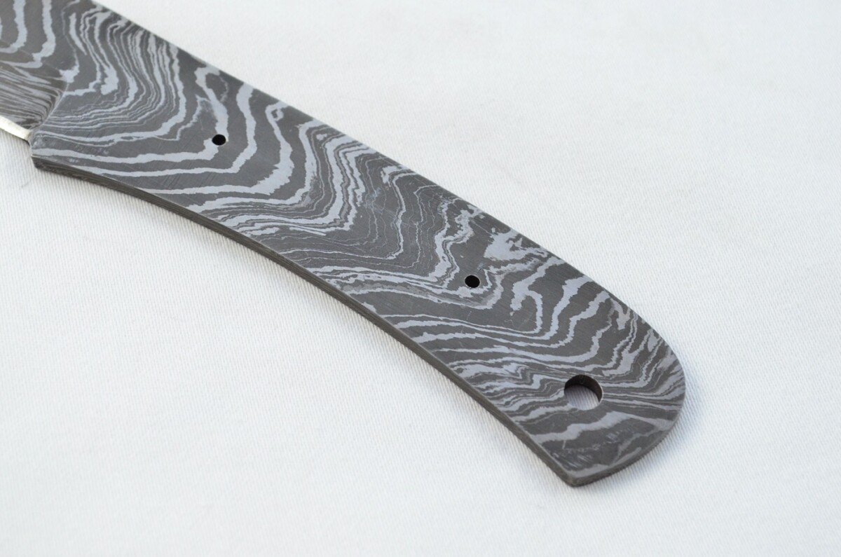 Knife Making Kit! Damascus Steel Hunting/Bushcraft/Skinning Knife Buffalo Scales Unbelievable Piece Pristine inc Leather Sheath - Image 5