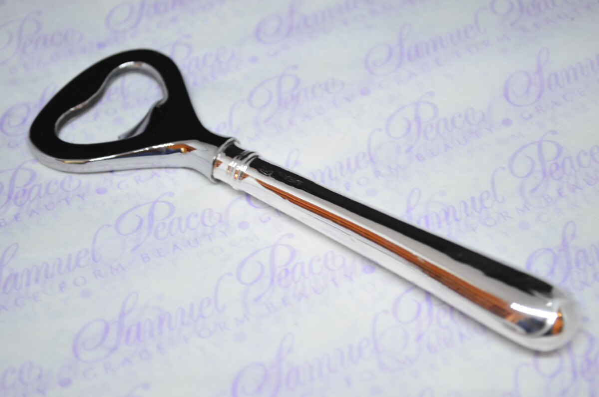 Henry Wigfall Old English Pip Pattern Sterling Silver Bottle Opener Sheffield 1916