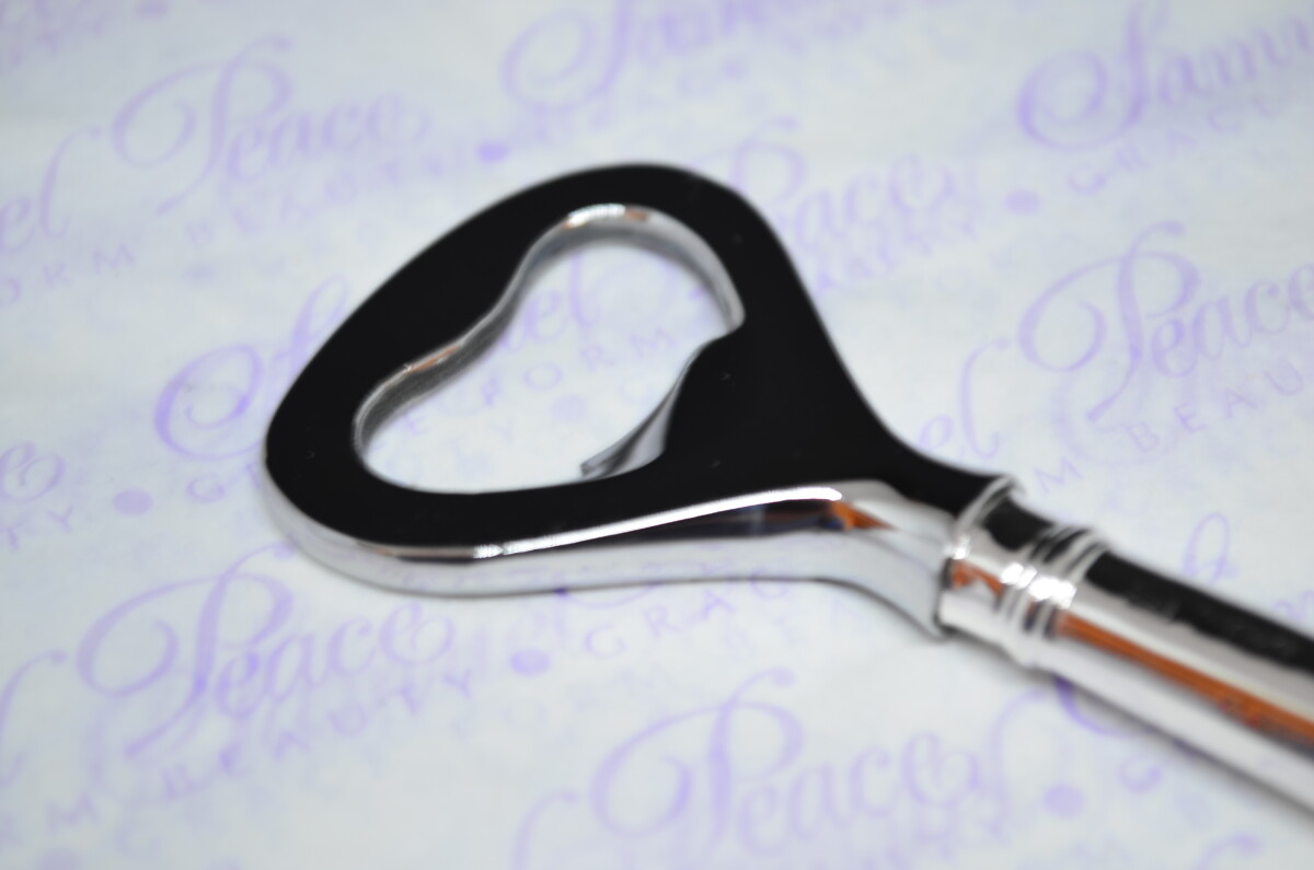 Henry Wigfall Old English Pip Pattern Sterling Silver Bottle Opener Sheffield 1916 - Image 3