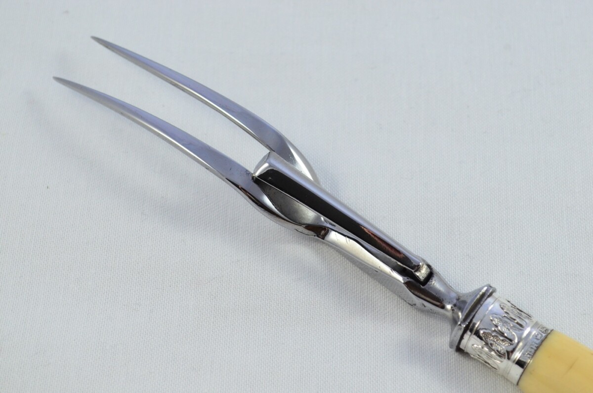 John Hunter Sterling Silver Capped and Ferruled Ivory Handled 3 Piece Carving Set Sheffield 1880 - Image 9