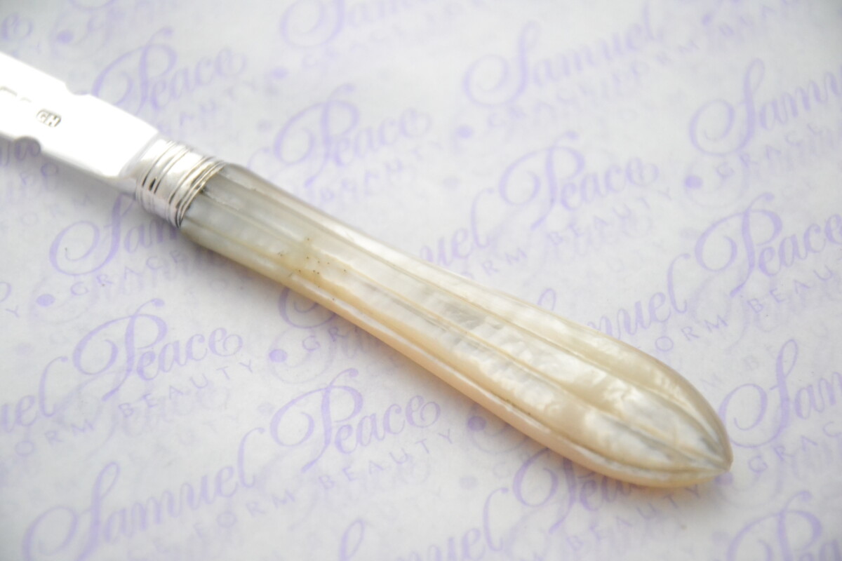 George Howson Pristine Mother of Pearl Sterling Silver Bladed Letter Opener Sheffield 1911 Cased - Image 3
