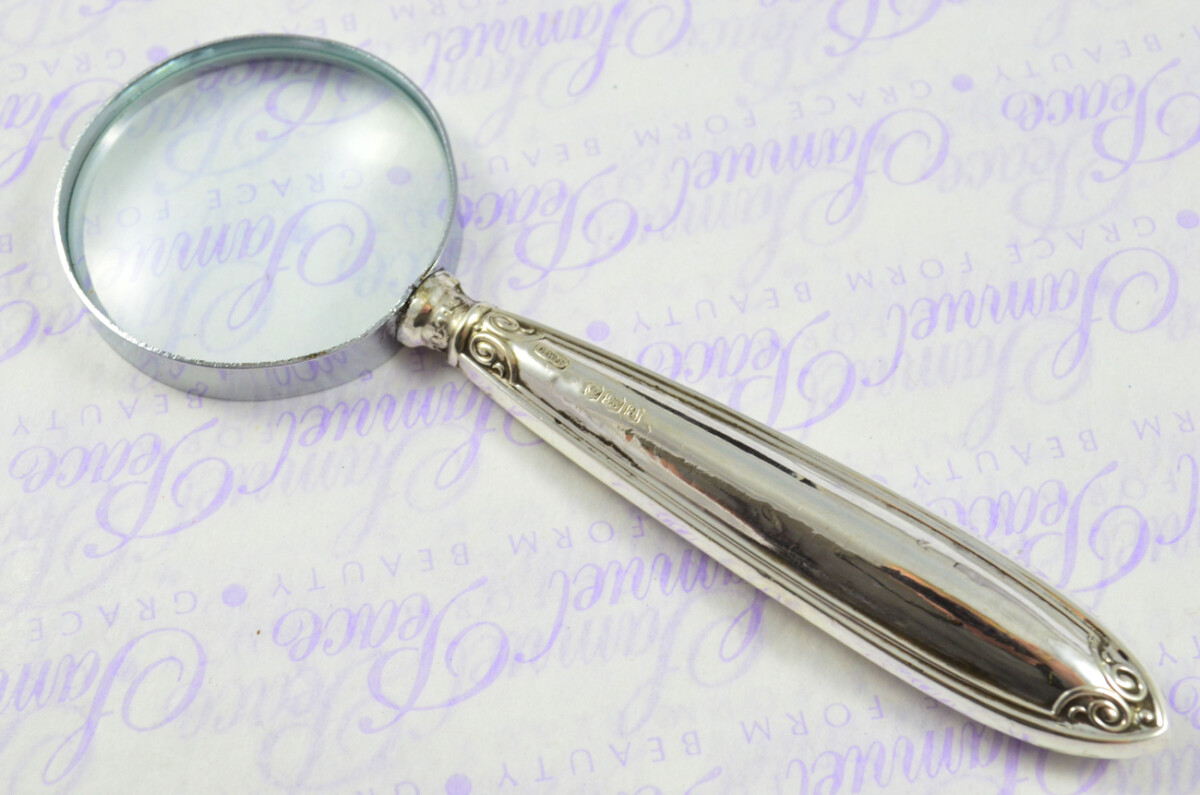 C.W Fletcher Laurel Pattern Sterling Silver Magnifying Glass Sheffield 1918 - Image 3