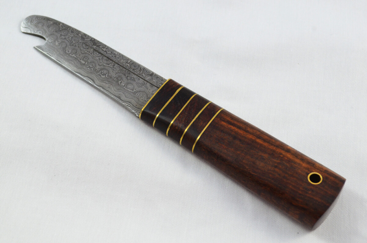 New Fantastic Genuine Rosewood Handle Sgian Dubh Bottle Opener Damascus Steel Made in Sheffield England - Image 2