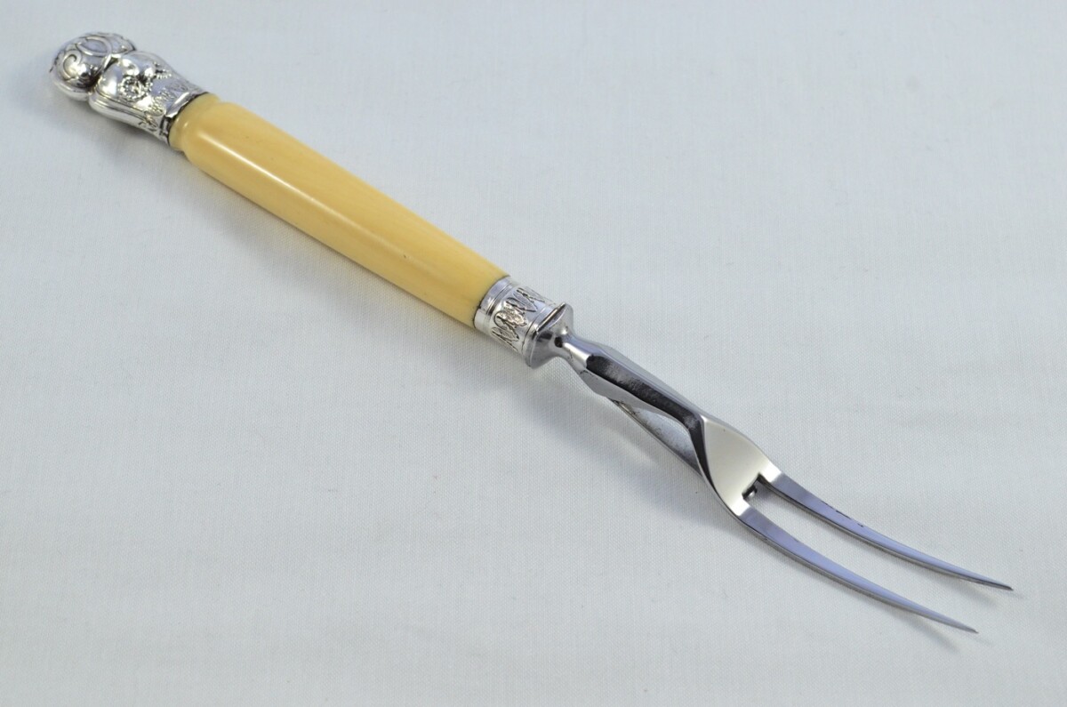 John Hunter Sterling Silver Capped and Ferruled Ivory Handled 3 Piece Carving Set Sheffield 1880 - Image 11