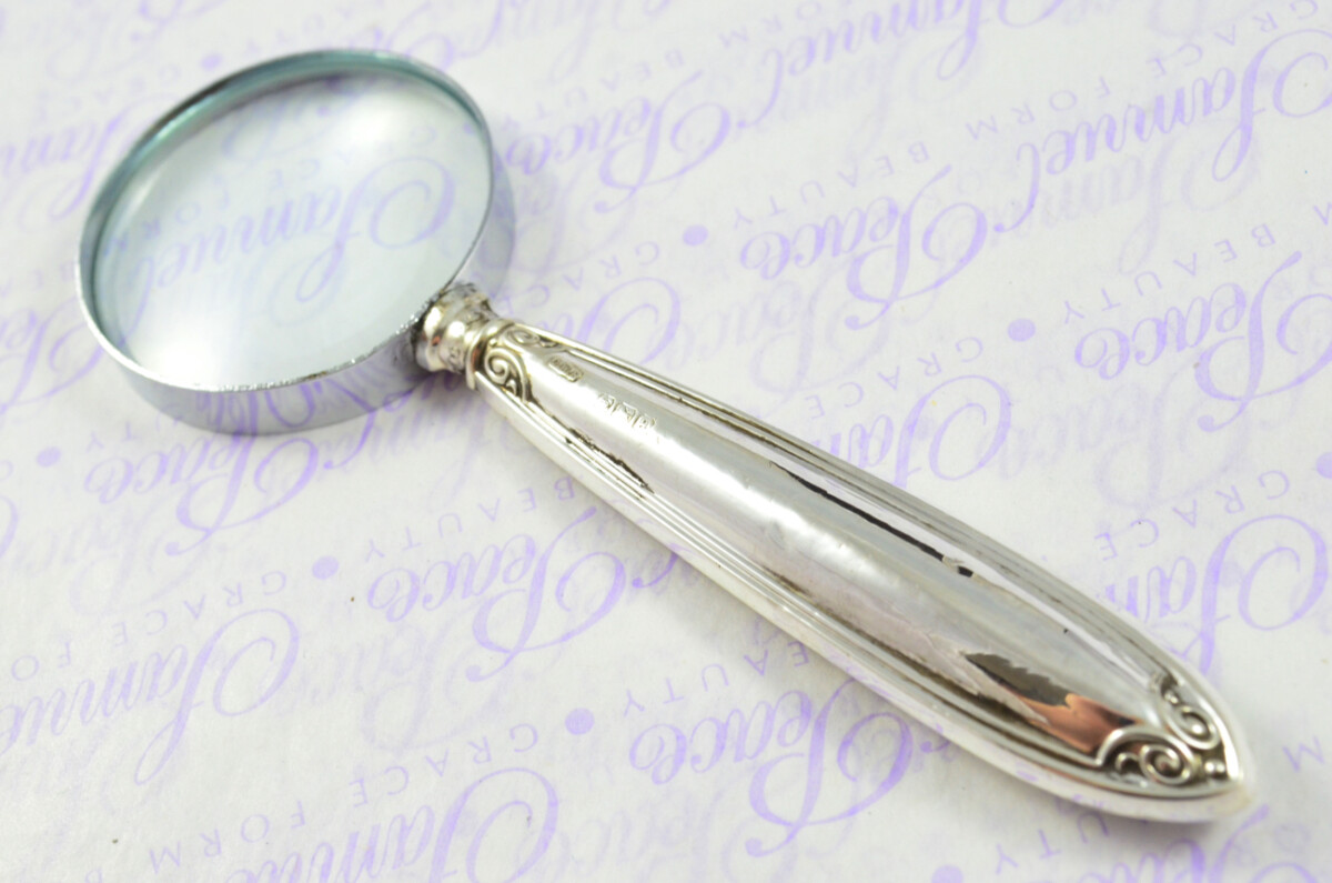 C.W Fletcher Laurel Pattern Sterling Silver Magnifying Glass Sheffield 1918 - Image 9