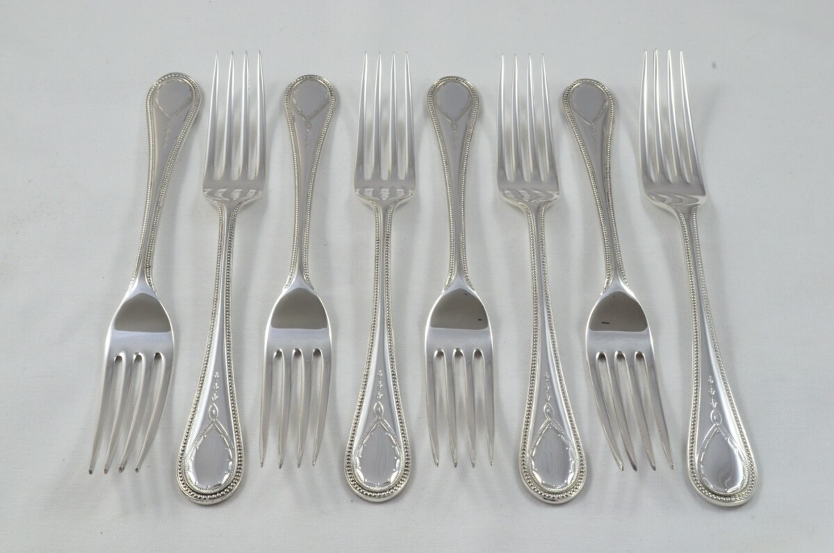 A Hester Bateman Canteen by Robert & Belk - Silver Plated - 64 Pieces - Made in Sheffield, England - Image 5