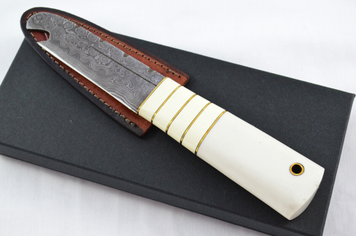 New Fantastic Genuine Resin Handle Sgian Dubh Bottle Opener Damascus Steel Made in Sheffield England
