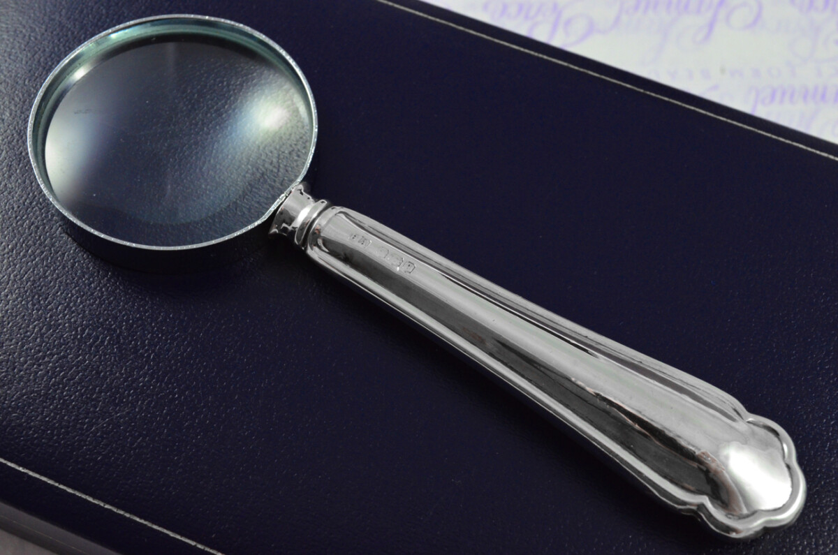 Atkin Bros Crescent Pattern Sterling Silver Magnifying Glass Sheffield 1933