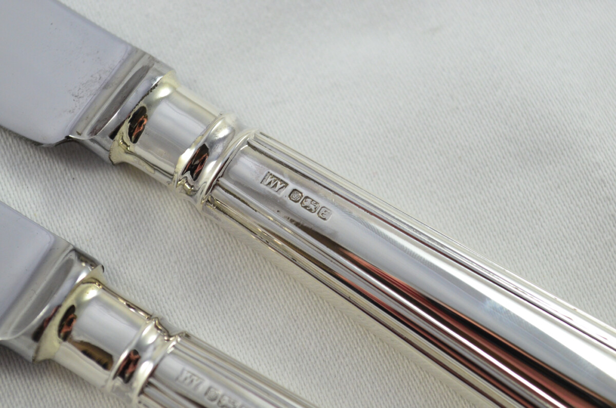 William Yates Sheffield Set Of 6 Sterling Silver Table Knives and 6 Dessert Knives Old English Thread Pattern 1982 - Image 6