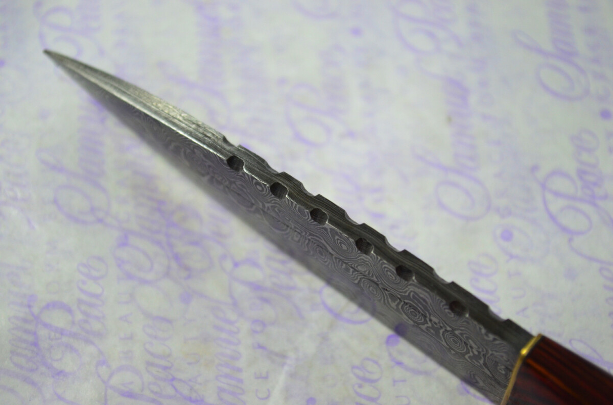 New Fantastic Coloured Pakkawood Sgian Dubh Damascus Steel Superior Sheath inc Presentation Box - Image 6