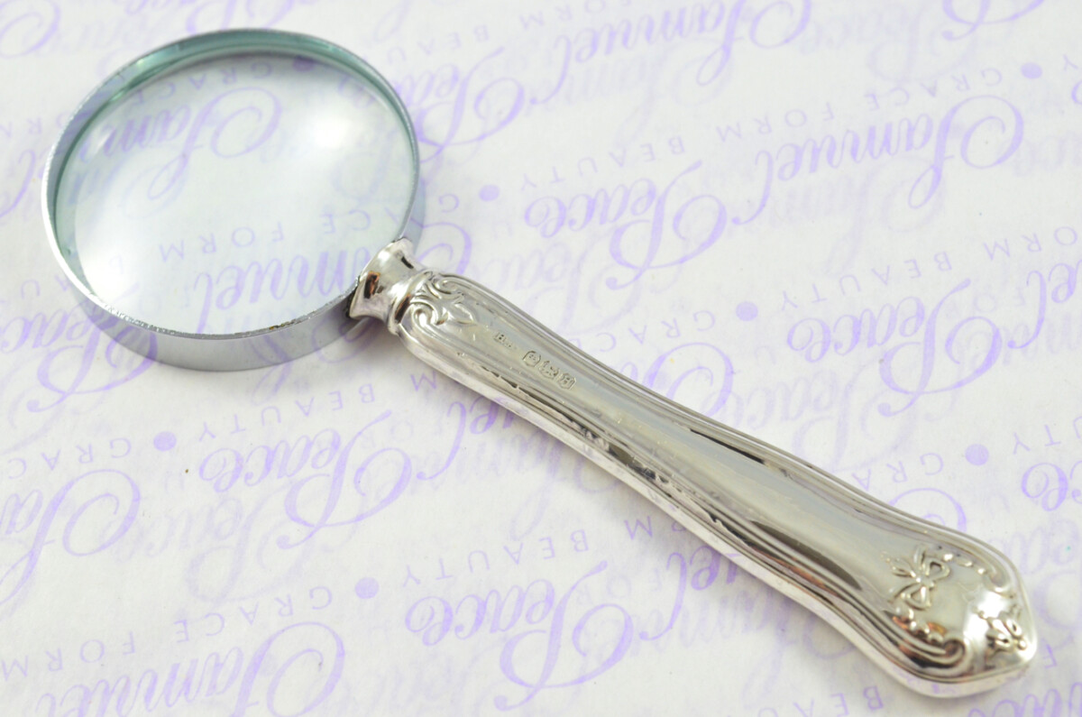 Atkin Bros Floral Bell Pattern Sterling Silver Magnifying Glass Sheffield 1950 - Image 3