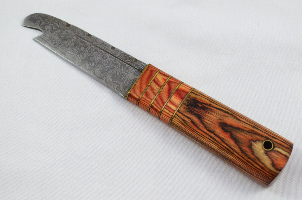 New Fantastic Genuine Laminate Handle Sgian Dubh Bottle Opener Damascus Steel Made in Sheffield England - Image 2