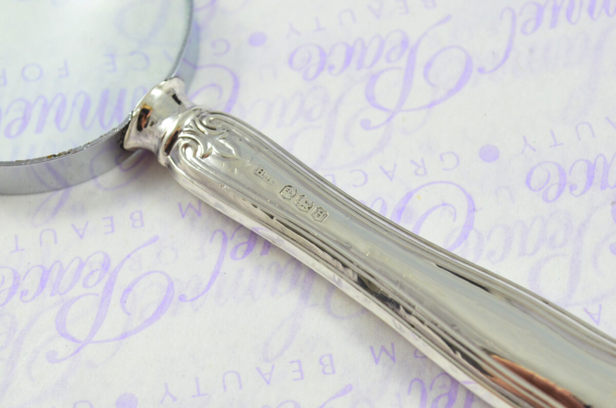 Atkin Bros Floral Bell Pattern Sterling Silver Magnifying Glass Sheffield 1950 - Image 5