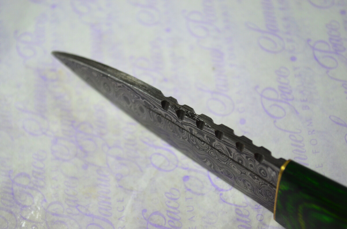 New Fantastic Coloured Pakkawood Sgian Dubh Damascus Steel Superior Sheath inc Presentation Box - Image 6