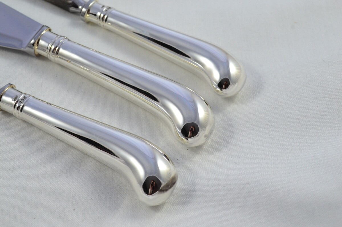 London C.W Fletcher Cased Sterling Silver Handled 3 Piece Carving Set Plain Pistol Pattern 1973 - Image 3