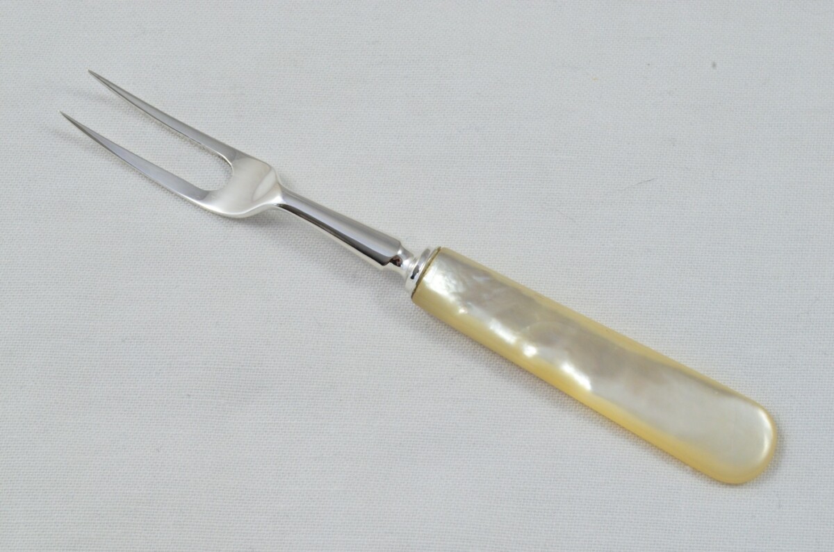 Boxed Solid Silver Mother Of Pearl Handled Olive Fork Sheffield 1896 - Image 2