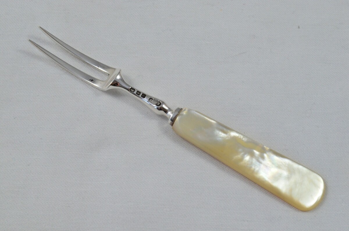 Boxed Solid Silver Mother Of Pearl Handled Olive Fork London 1919 - Image 2