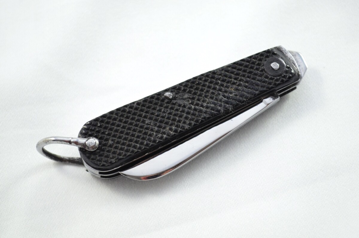 Antique Ibberson WWII Army Knife Made in Sheffield 1941 - Image 9
